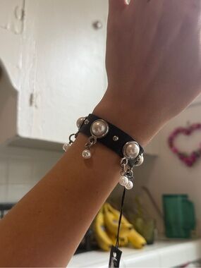 LeatherRock Genuine Leather Black Statement Bracelet Silver Pearl Beads